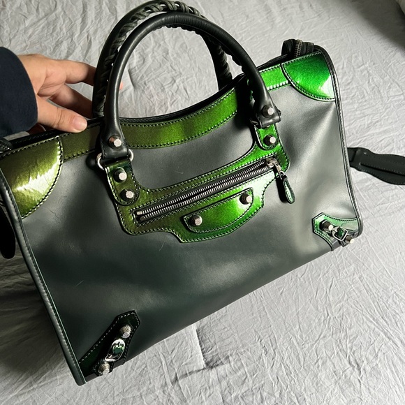 Balenciaga Handbags - Rare Balenciaga Vert Vert Poker Bag